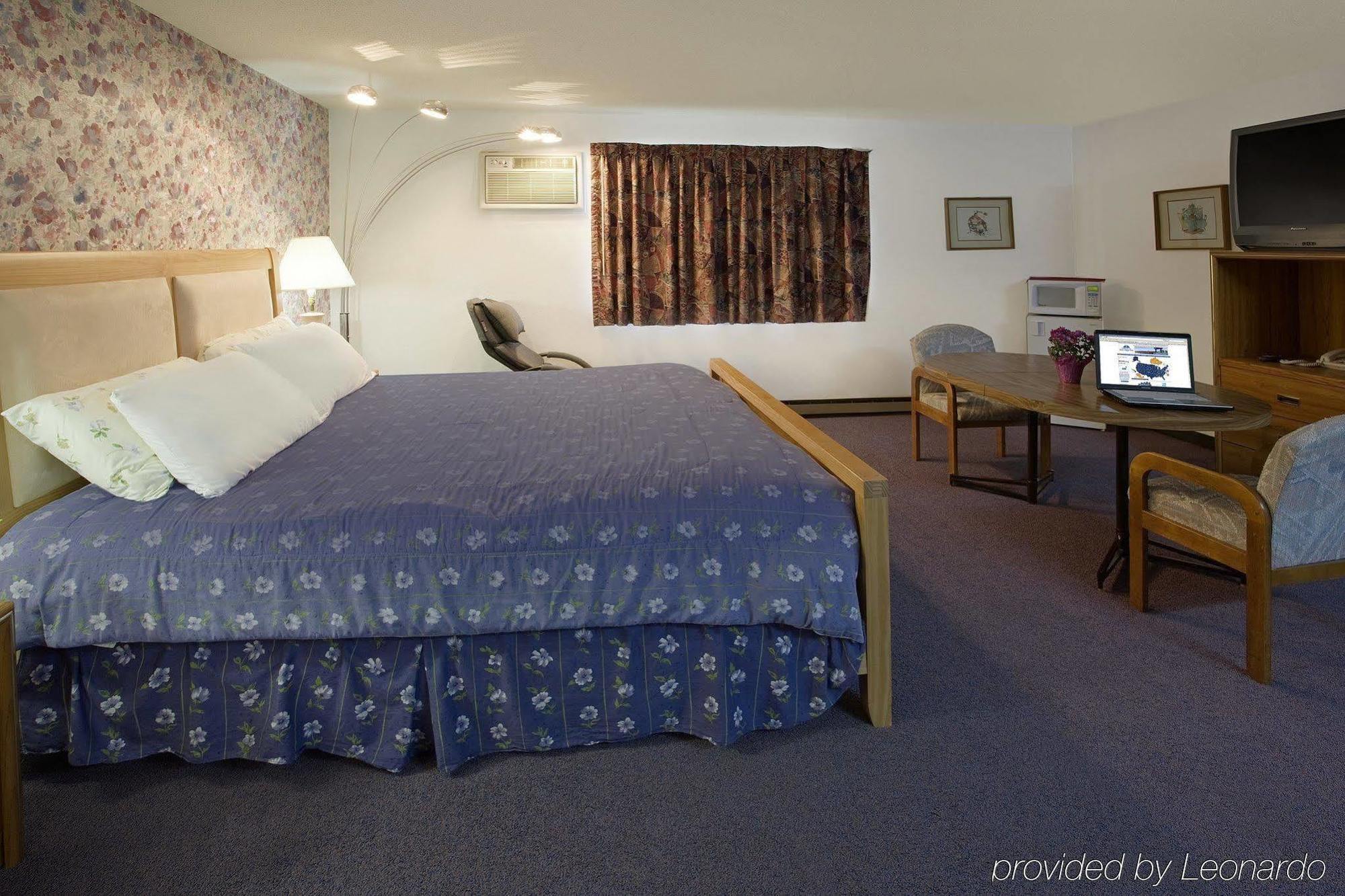 Waconia Inn And Suites Zimmer foto